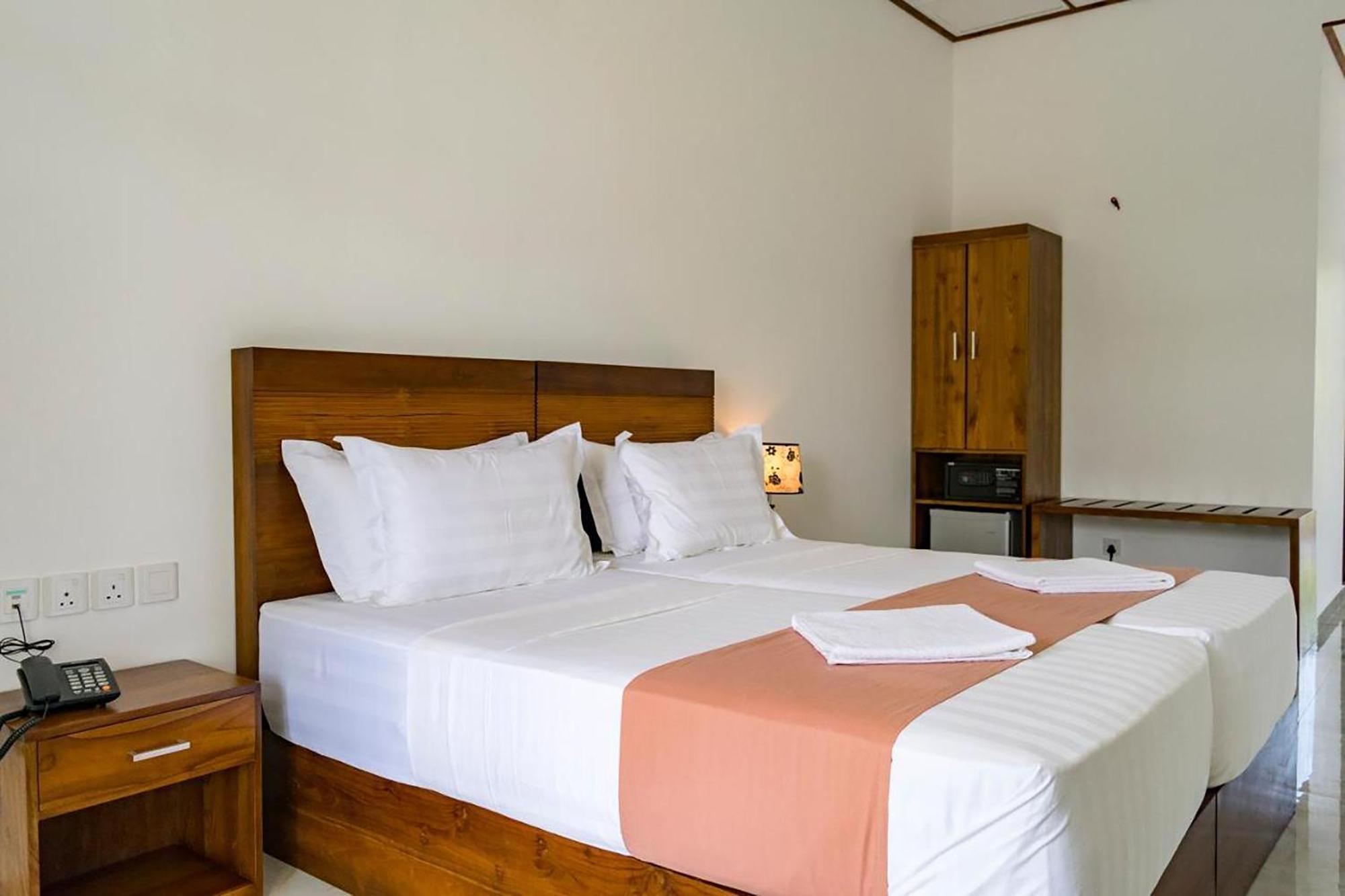 Elephant Eye Hotel Tissamaharama Ngoại thất bức ảnh